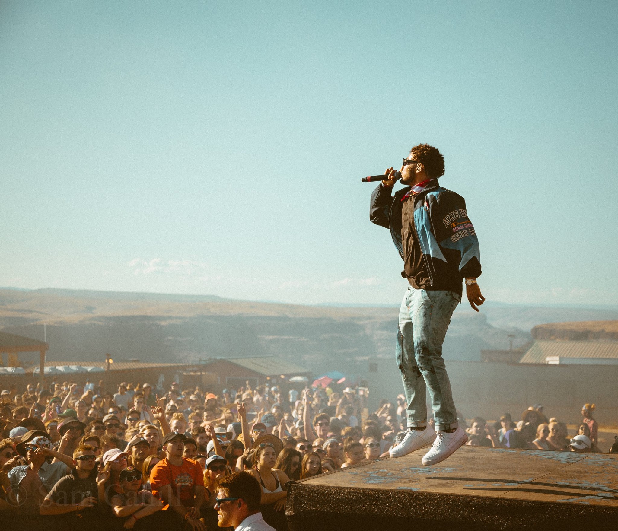 Joey Purp performing at festival